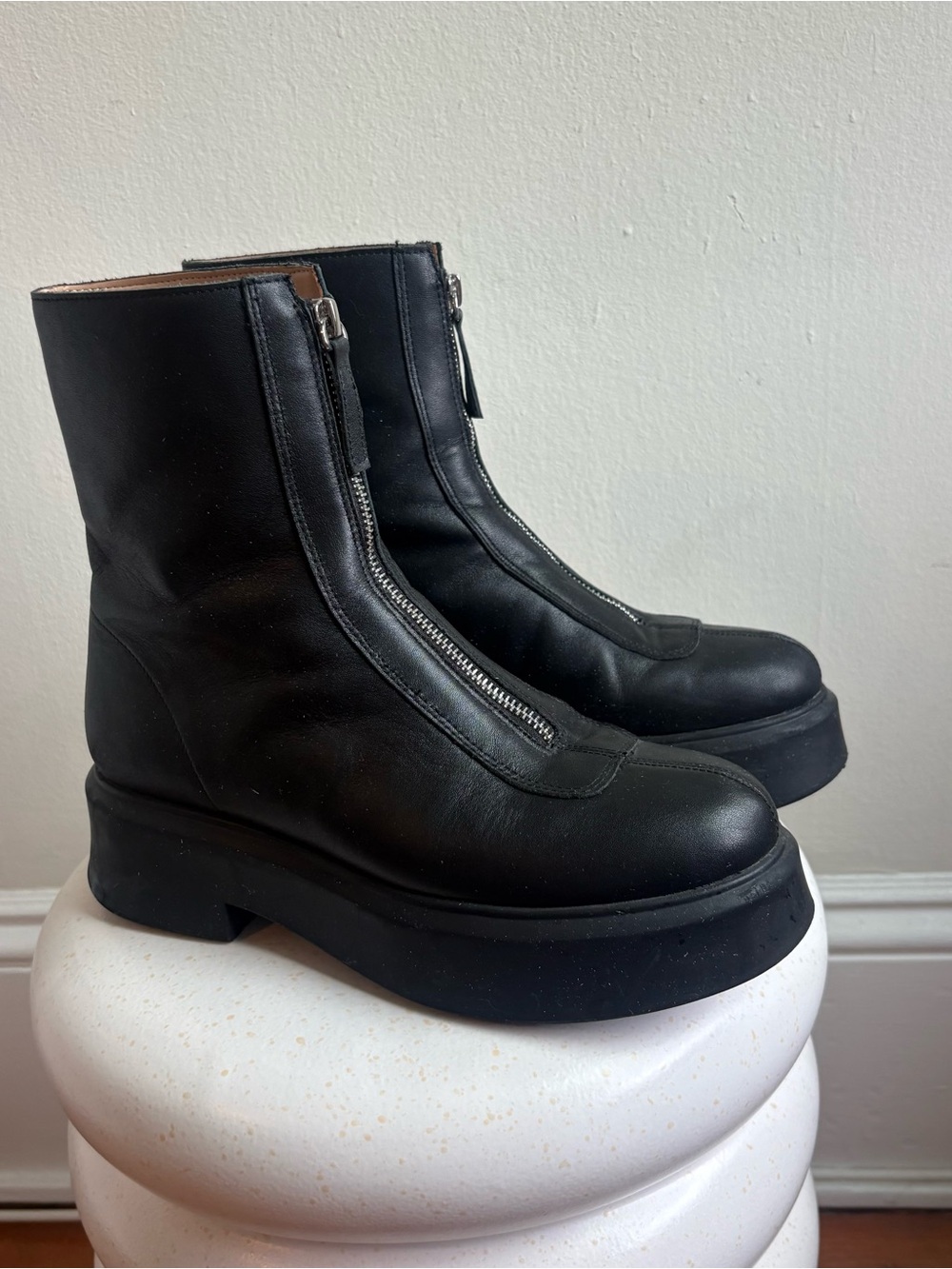 Steve Madden jones bootie Black Leather Zip-Front Platform Ankle Boots